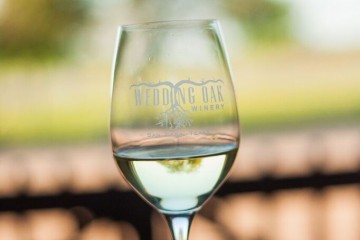 Wedding Oak Wine glass