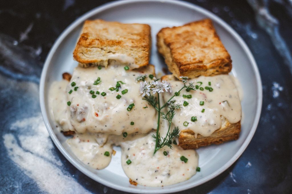 Eberly Nat's Biscuits and Gravy