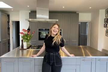 Sophie in her Kitchen