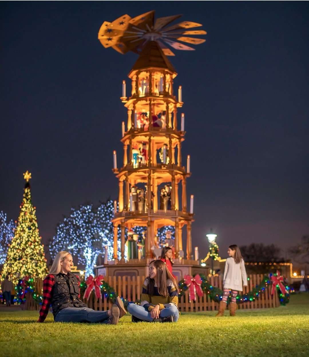Best Small Town Christmas Destinations in Central Texas