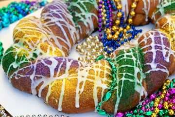 Easy Tiger king cake