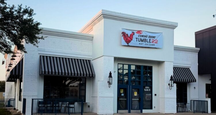 Tumble 22 Hot Chicken opening at the Arboretum in Austin