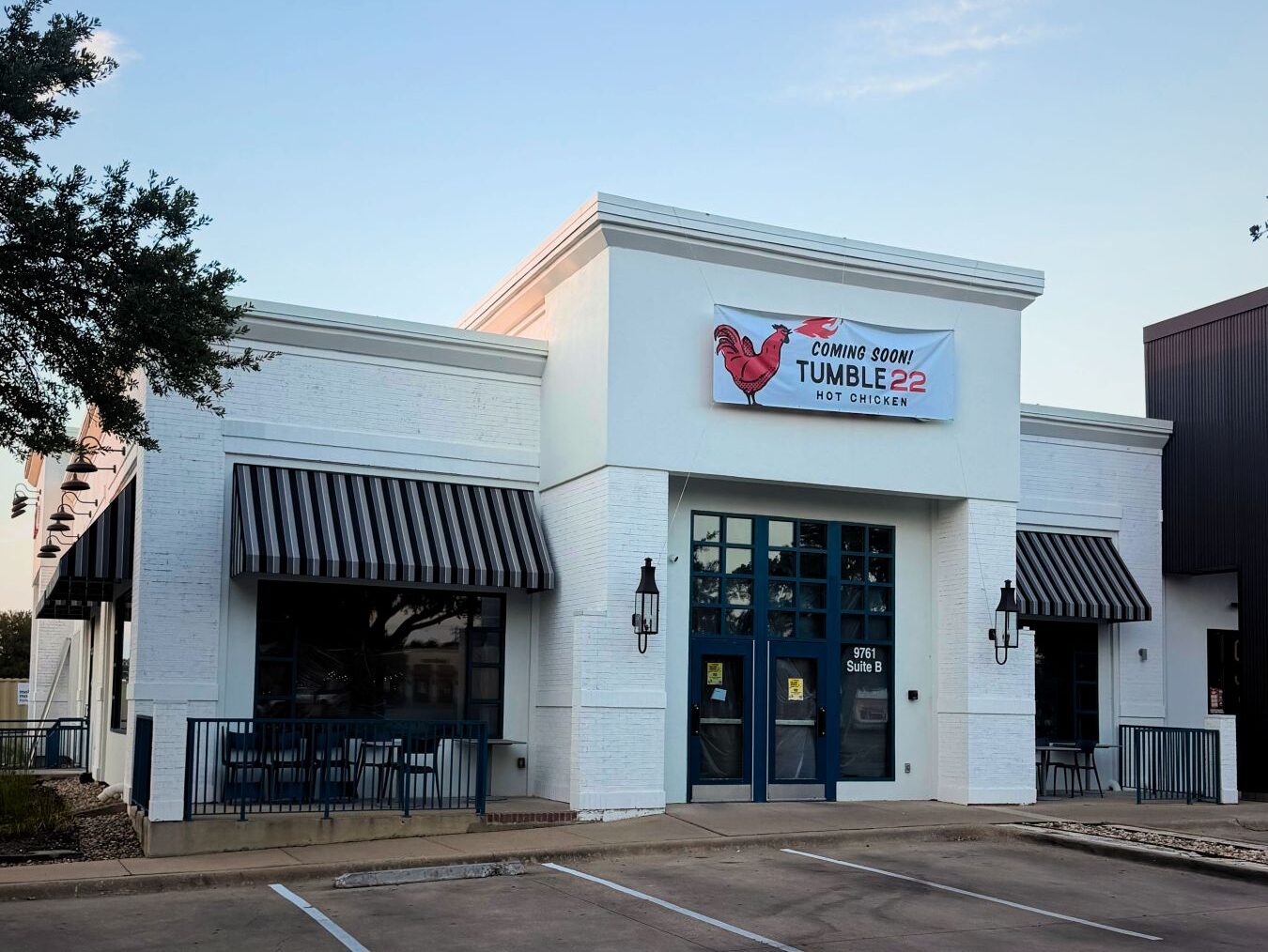 Tumble 22 Hot Chicken opening at the Arboretum in Austin